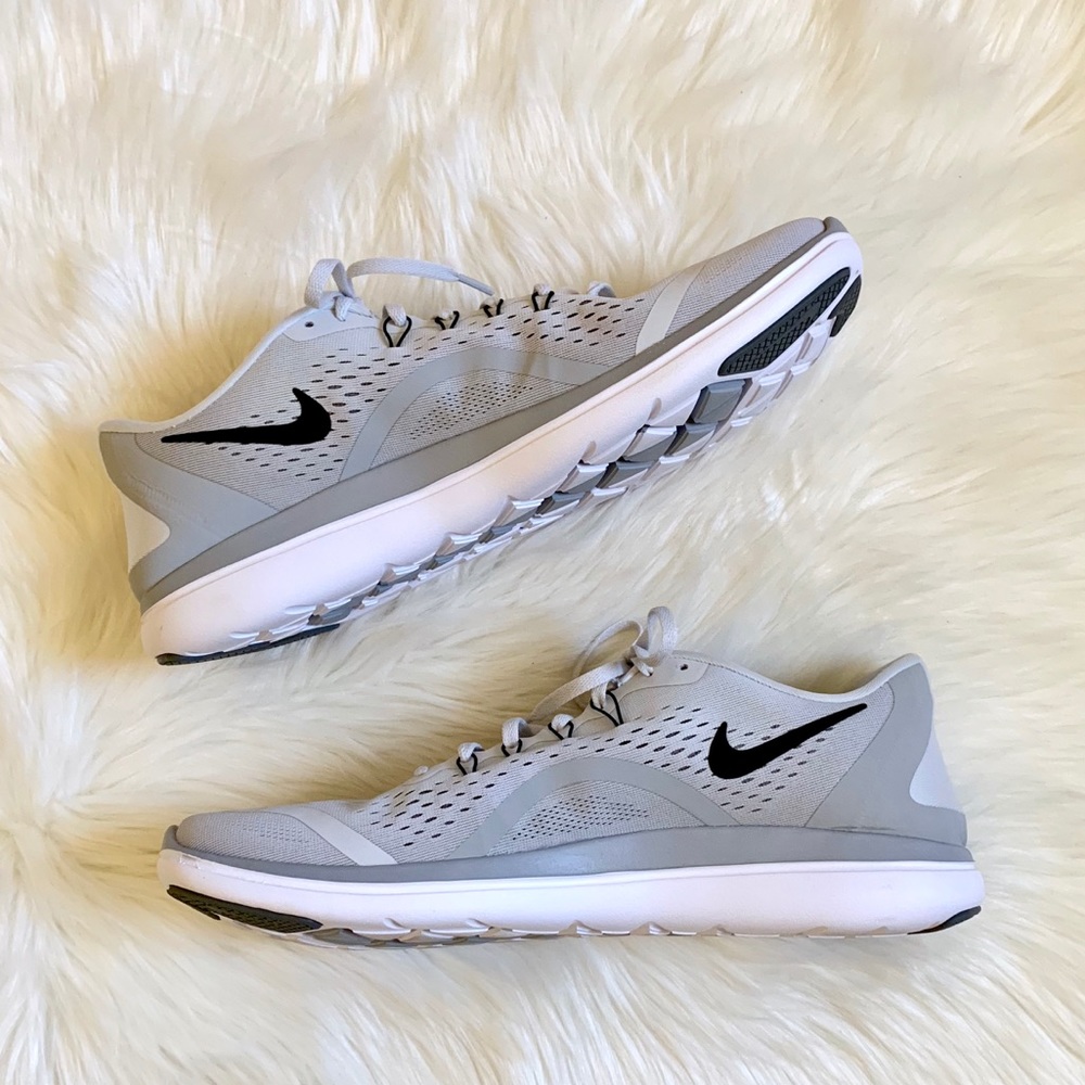 Nike Flex 2017 RN Pure Platinum/ Black Wolf Grey - Picture 4 of 8